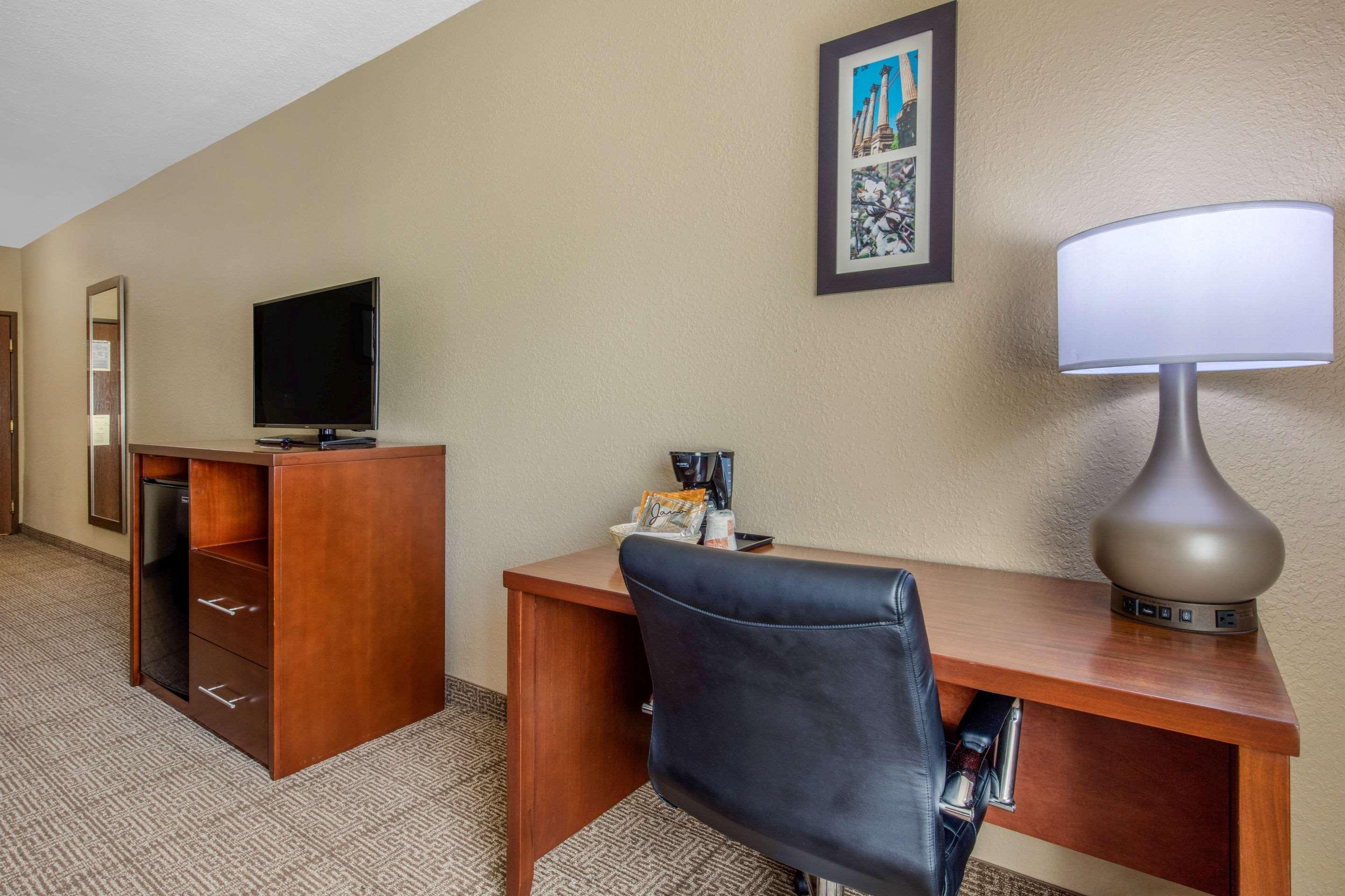Comfort Inn & Suites McComb Dış mekan fotoğraf