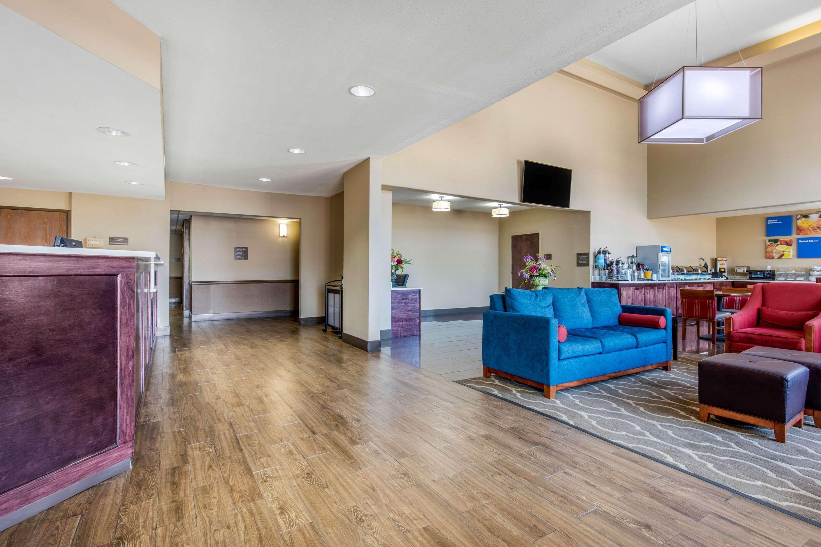 Comfort Inn & Suites McComb Dış mekan fotoğraf