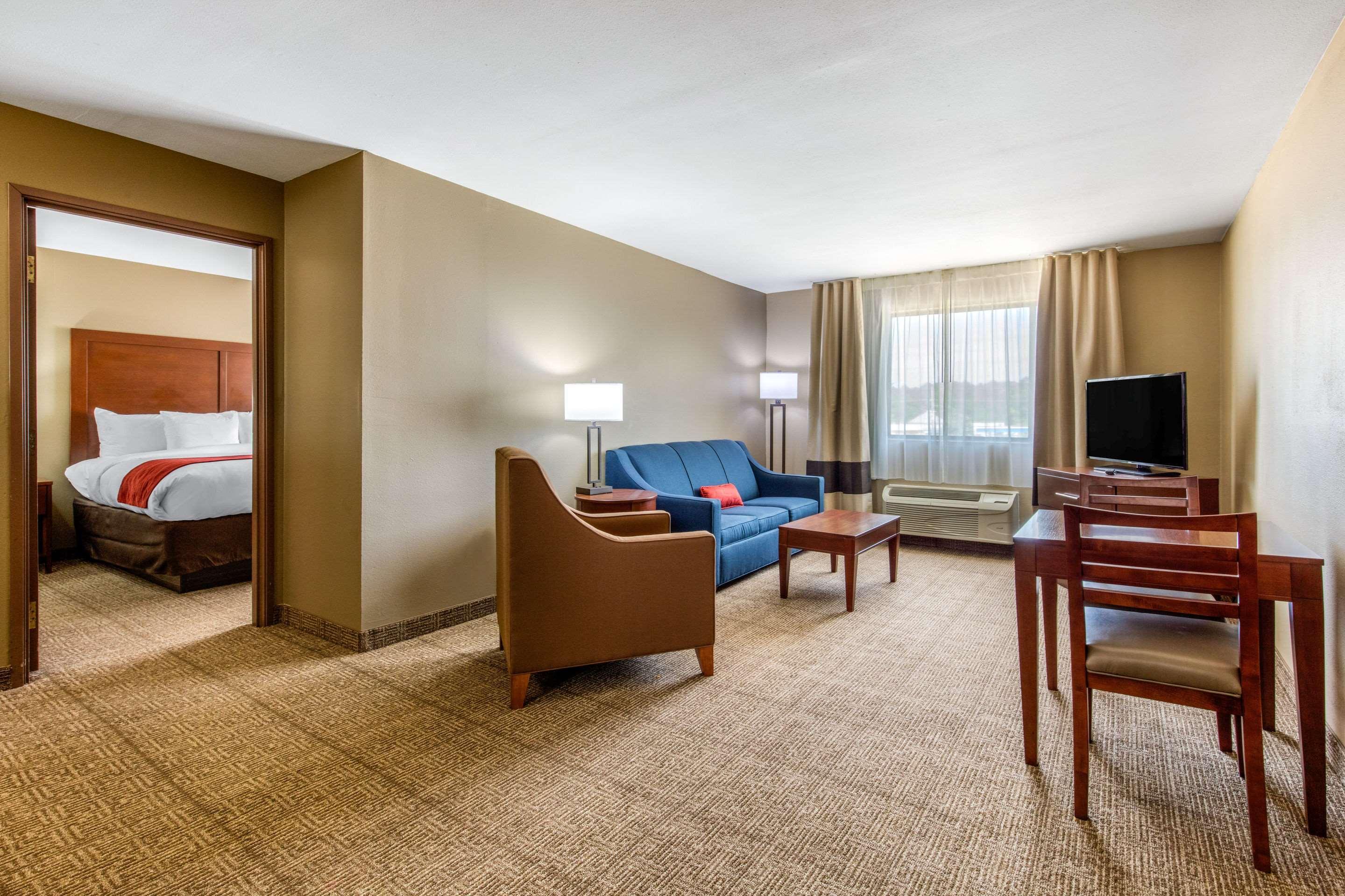 Comfort Inn & Suites McComb Dış mekan fotoğraf